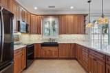 521 Akron Avenue - Photo 14