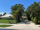 2387 Oak Tree Lane - Photo 3