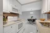 3031 Cornwall B - Photo 10
