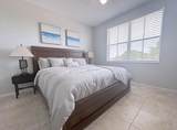 2080 Greenview Shores Boulevard - Photo 13