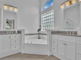 1384 Island Club Square - Photo 17