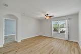 1611 Lexington Square - Photo 5