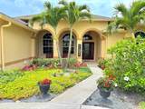 1456 Del Rio Boulevard - Photo 2