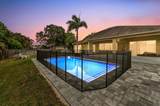 2450 Summit Street - Photo 2