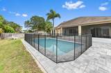2450 Summit Street - Photo 35
