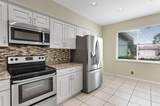 5779 Island Reach Lane - Photo 14