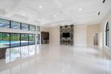 7916 Saddlebrook Drive - Photo 10