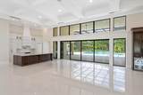 7916 Saddlebrook Drive - Photo 14