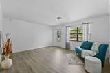 704 Jasmine Drive - Photo 3