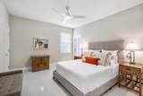 391 Isle Court - Photo 38
