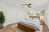 379 Garden Boulevard - Photo 18