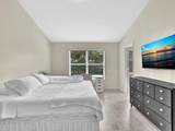 9081 Tremezzo Lane - Photo 18