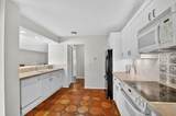 23 Lakeshore Drive - Photo 19