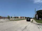 915 21st Street - Photo 8