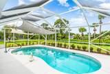 760 Holden Avenue - Photo 3