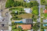 826 Lakeside Drive - Photo 3