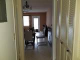 305 Newport T - Photo 37
