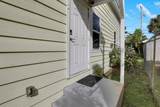 335 Kenilworth Boulevard - Photo 2