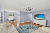 605 Flanders M - Photo 15