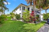 5844 Areca Palm Ct., Unit B - Photo 3