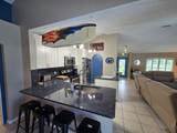 862 Carmelite - Photo 24