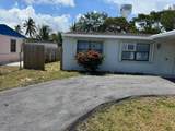 1740 2nd Avenue - Photo 33