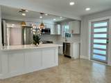 360 Alhambra Place - Photo 4