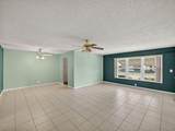 111 Lakes End Drive - Photo 3
