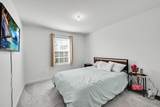 6933 Harbours Edge Avenue - Photo 13