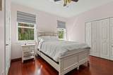 8048 Links Way - Photo 12