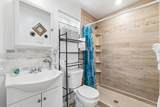 930 43rd Street - Photo 19