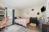 898 Evergreen Terrace - Photo 17