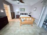1027 Berkshire B - Photo 3