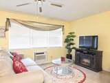204 Kent L - Photo 11