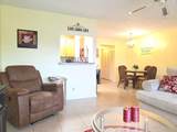 204 Kent L - Photo 6