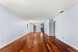 939 11th Terrace - Photo 8