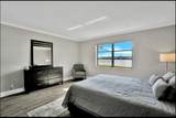 300 Croton Avenue - Photo 12