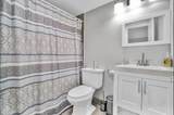 300 Croton Avenue - Photo 15