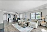300 Croton Avenue - Photo 5