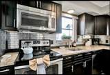 300 Croton Avenue - Photo 7