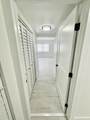 300 Croton Avenue - Photo 21