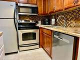 1011 Harwood C - Photo 7