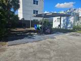 318 Lakeside Court - Photo 14