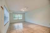44 Essex Court - Photo 3