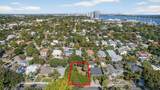 427 32nd Street - Photo 1