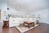 922 Clearmont Street - Photo 4