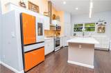 922 Clearmont Street - Photo 8