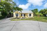 727 Lake Drive - Photo 39