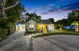 727 Lake Drive - Photo 4