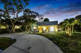 727 Lake Drive - Photo 6
